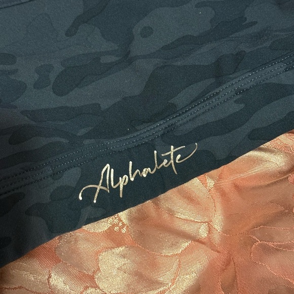 Alphalete bundle sports bras - Picture 4 of 4